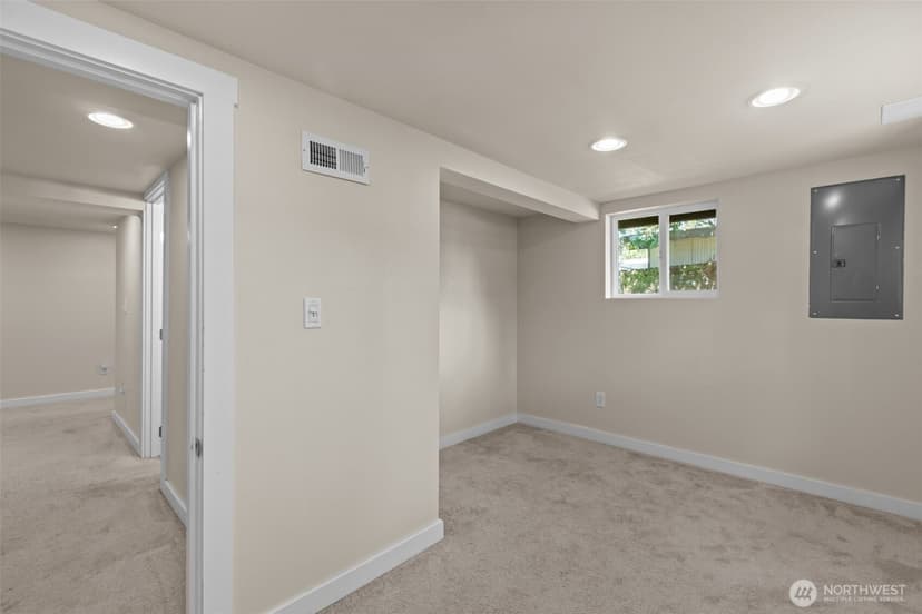 Property photo for 12419 20th Avenue S, Seattle photo 20