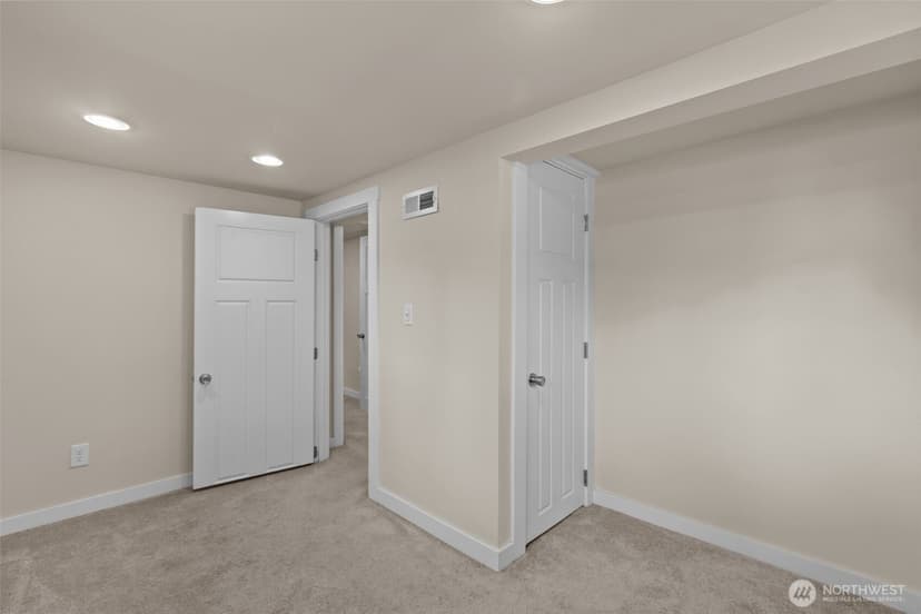 Property photo for 12419 20th Avenue S, Seattle photo 21