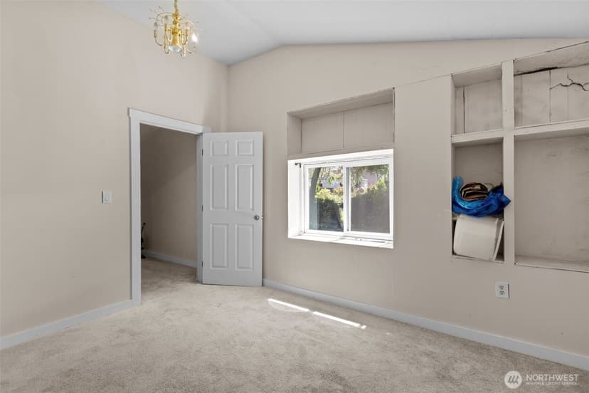 Property photo for 12419 20th Avenue S, Seattle photo 25