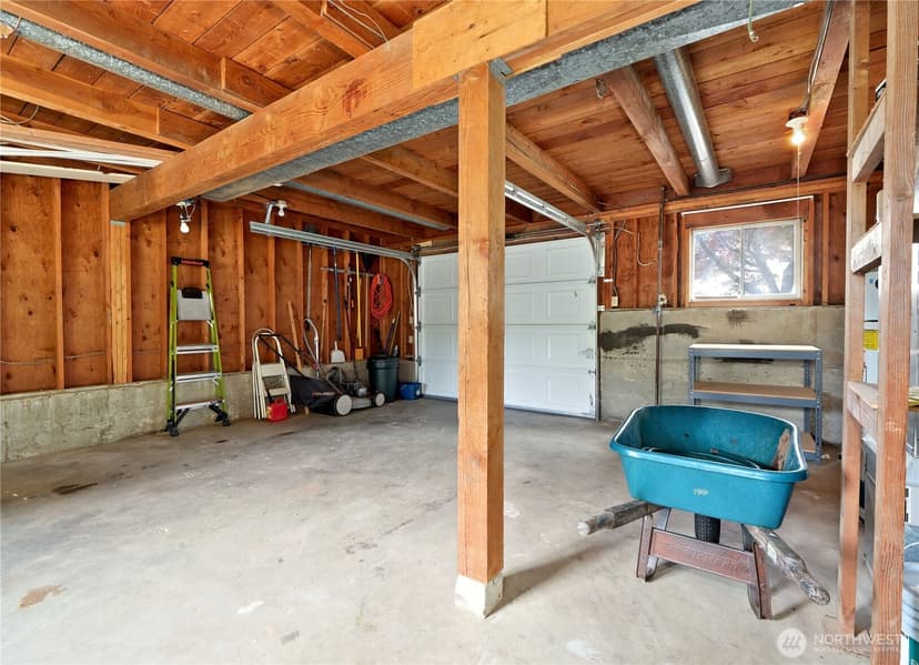 Property photo for 10417 NE 142 Street, Kirkland photo 22
