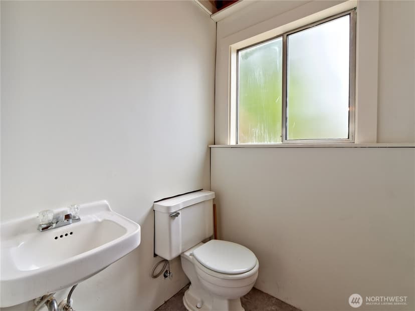 Property photo for 10417 NE 142 Street, Kirkland photo 20