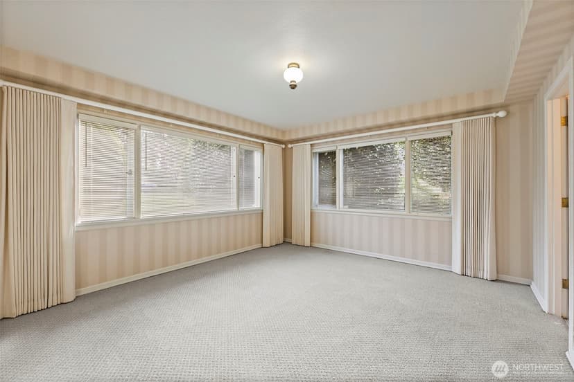 Property photo for 1 Forest Glen Lane SW, Lakewood photo 29