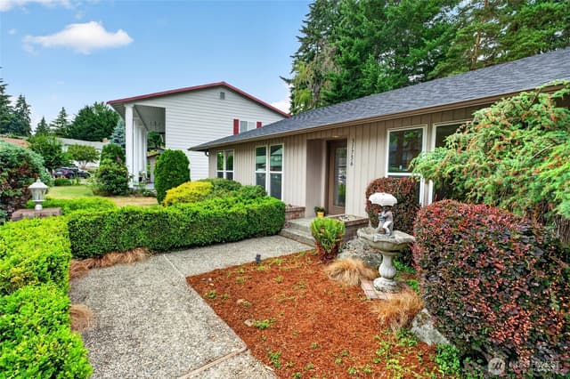Property photo for 31756 42nd Avenue SW, Federal Way photo 5