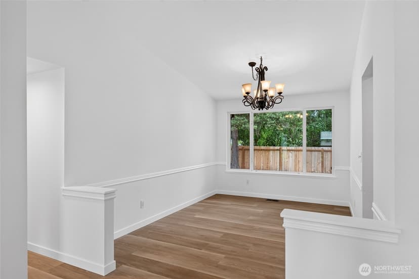Property photo for 31756 42nd Avenue SW, Federal Way photo 13