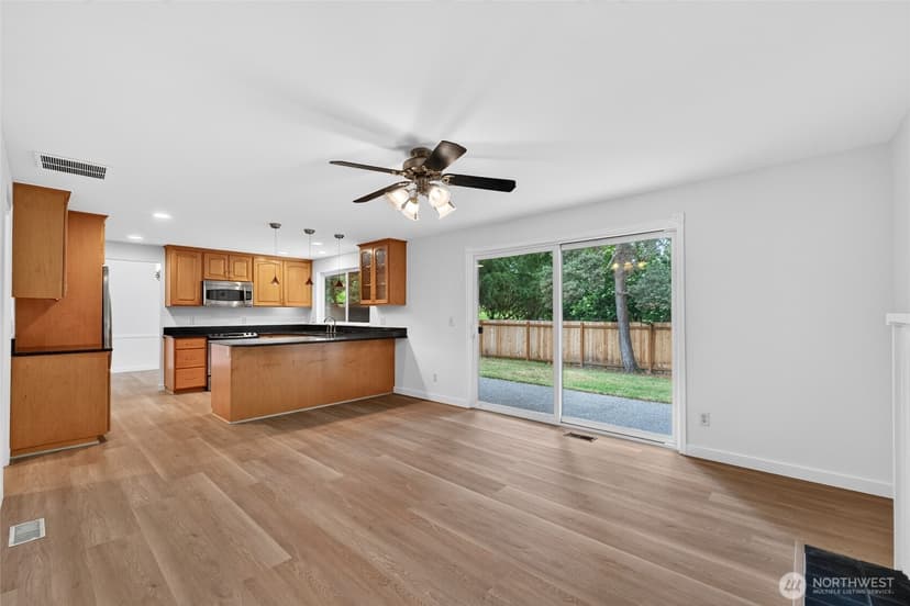 Property photo for 31756 42nd Avenue SW, Federal Way photo 18