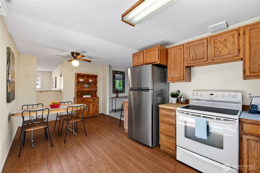 Property photo for 1514 52nd Street NE, Tacoma photo 13