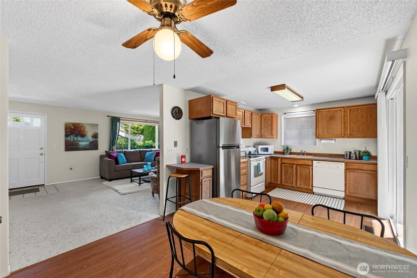 Property photo for 1514 52nd Street NE, Tacoma photo 10