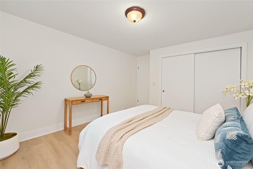 Property photo for 4219 Whitman Avenue N #4, Seattle photo 13