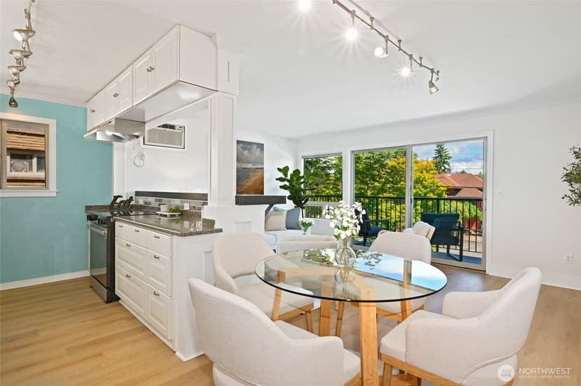 Property photo for 4219 Whitman Avenue N #4, Seattle photo 5