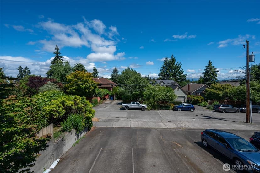Property photo for 4219 Whitman Avenue N #4, Seattle photo 26