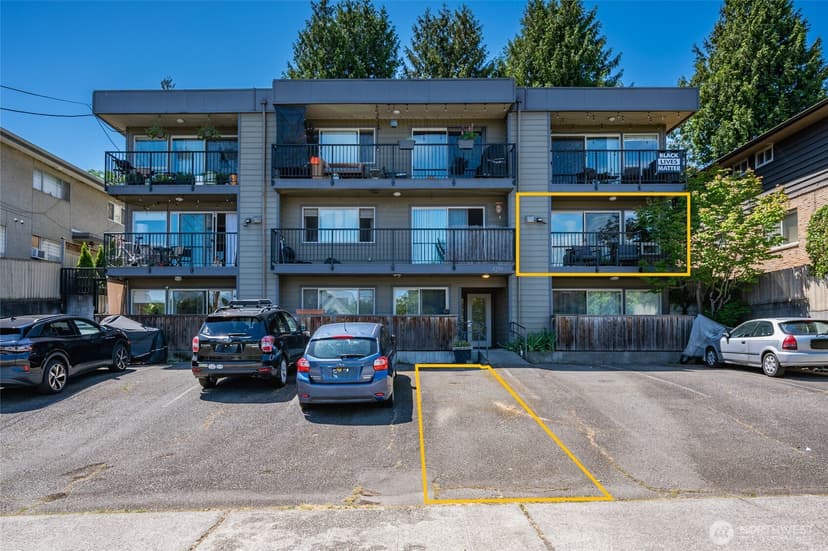 Property photo for 4219 Whitman Avenue N #4, Seattle photo 23