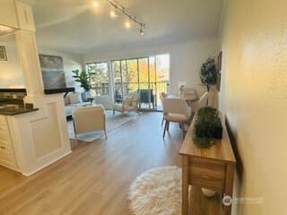 Property photo for 4219 Whitman Avenue N #4, Seattle photo 7