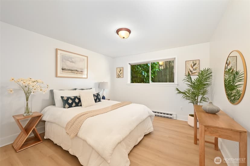 Property photo for 4219 Whitman Avenue N #4, Seattle photo 12