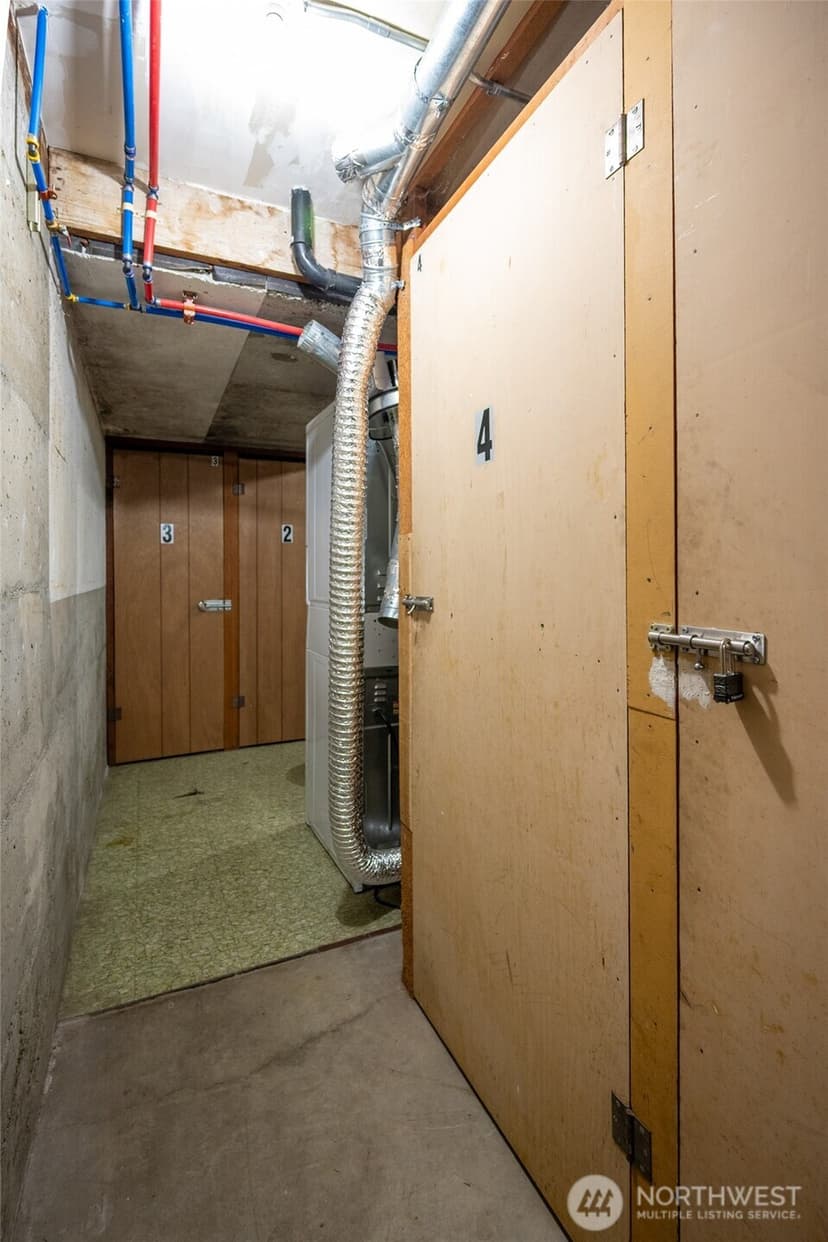 Property photo for 4219 Whitman Avenue N #4, Seattle photo 20