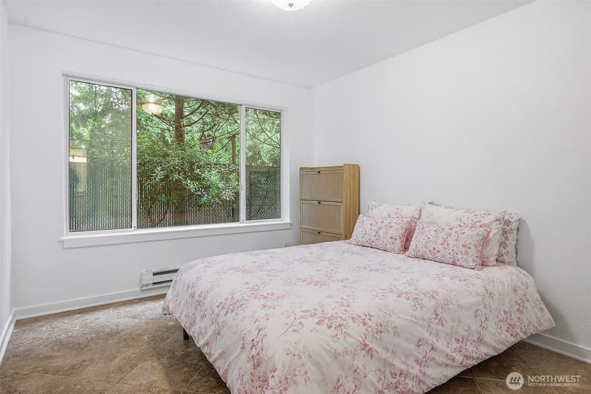 Property photo for 1475 N 200th Street #101, Shoreline photo 7