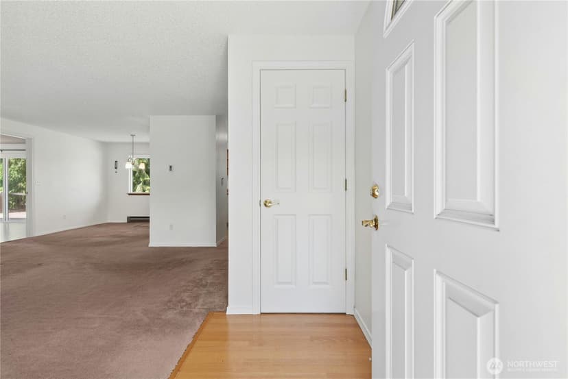 Property photo for 1308 Cypress Lane, Snohomish photo 2