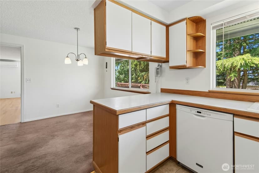 Property photo for 1308 Cypress Lane, Snohomish photo 8