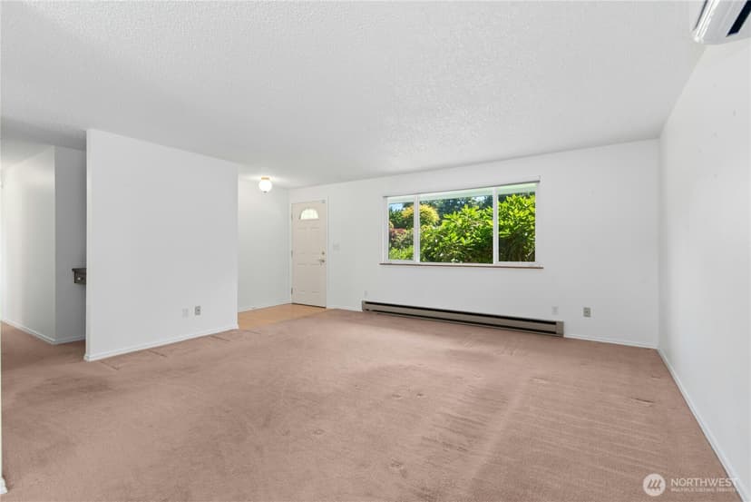 Property photo for 1308 Cypress Lane, Snohomish photo 4