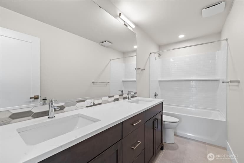 Property photo for 17915 Sunset Road, Bothell photo 28