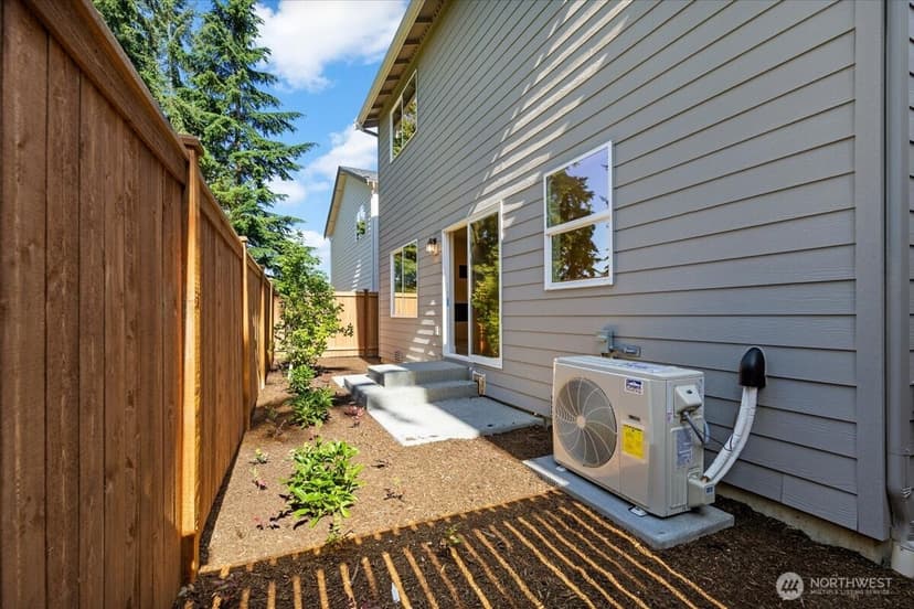 Property photo for 17915 Sunset Road, Bothell photo 17