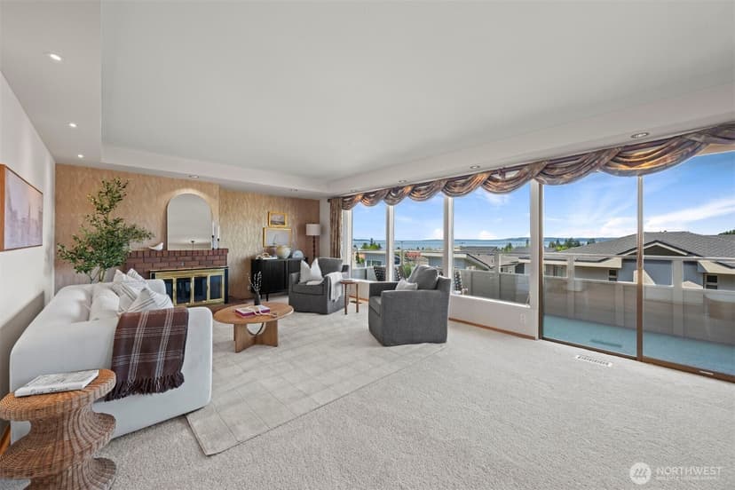 Property photo for 655 Main Street #305, Edmonds photo 6