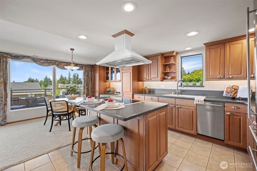 Property photo for 655 Main Street #305, Edmonds photo 11