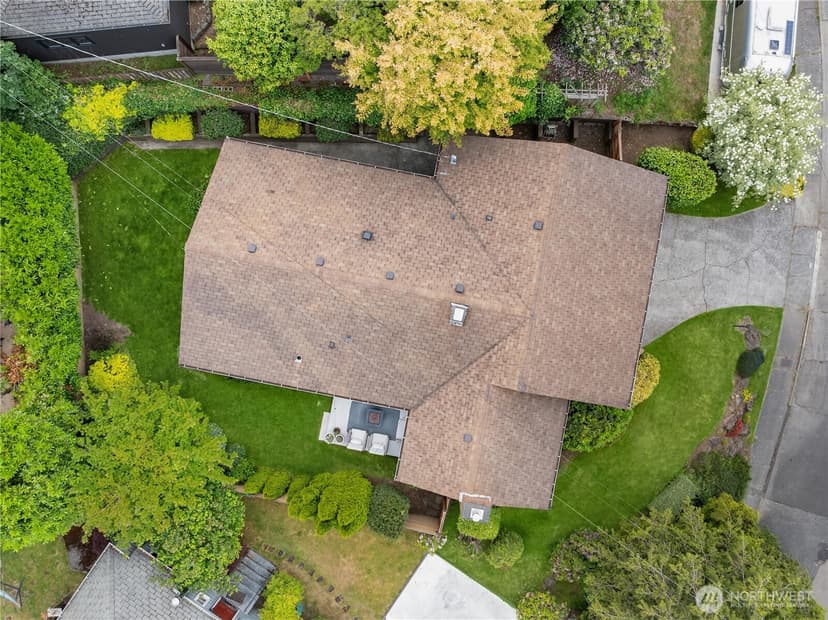 Property photo for 717 W Cremona Street, Seattle photo 23