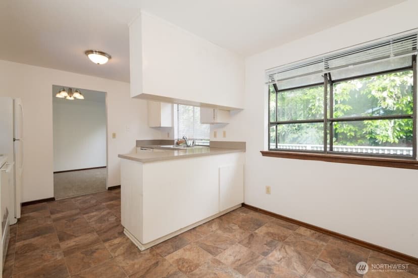 Property photo for 1702 Browns Point Boulevard, Tacoma photo 10