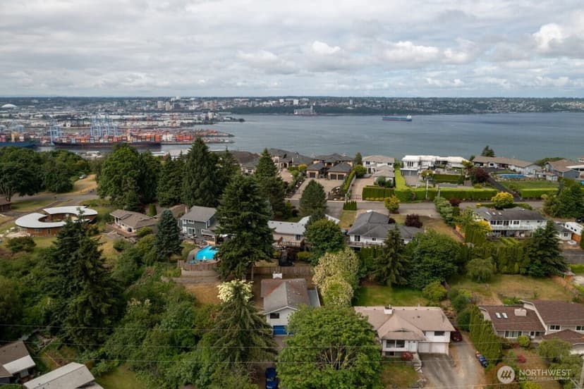 Property photo for 1702 Browns Point Boulevard, Tacoma photo 33