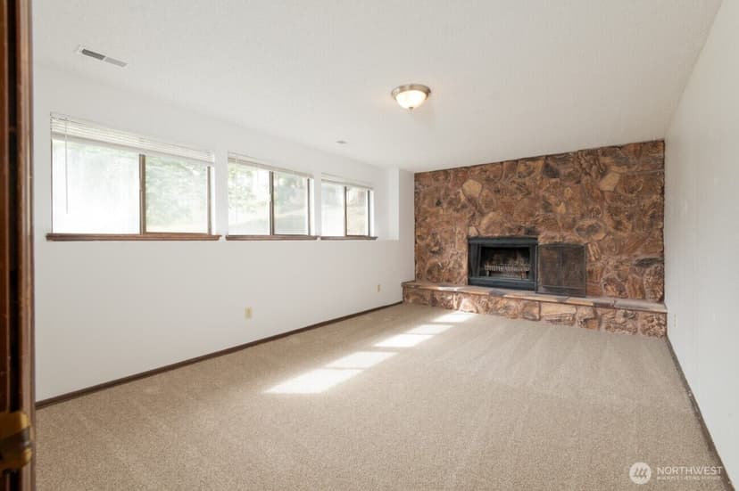 Property photo for 1702 Browns Point Boulevard, Tacoma photo 23