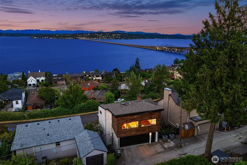 Property photo for 917 Lake Washington Boulevard S, Seattle photo 37