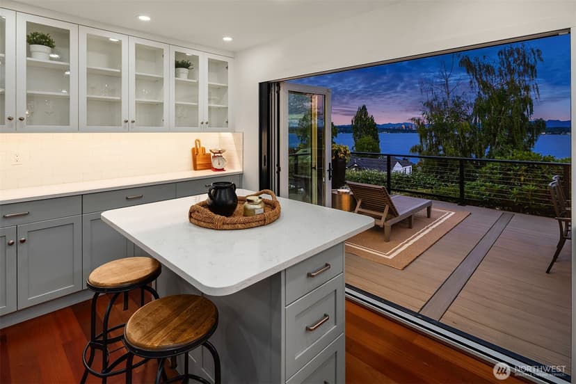 Property photo for 917 Lake Washington Boulevard S, Seattle photo 11