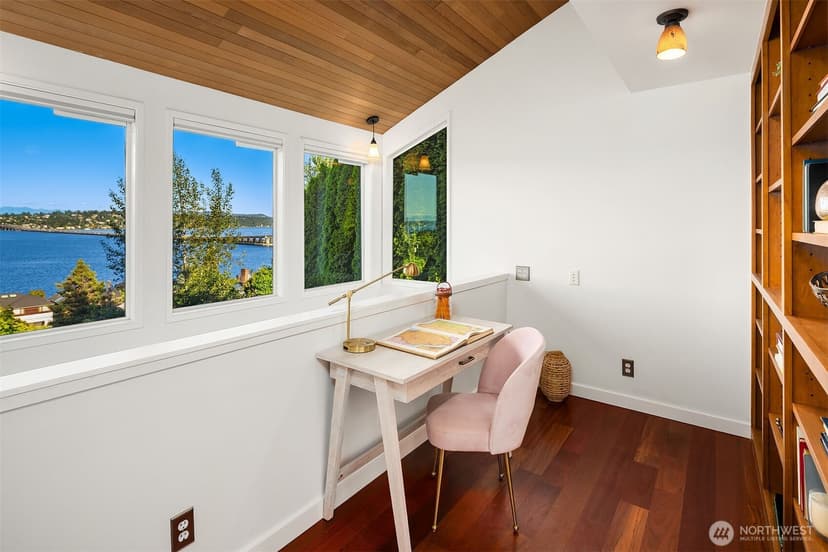 Property photo for 917 Lake Washington Boulevard S, Seattle photo 21
