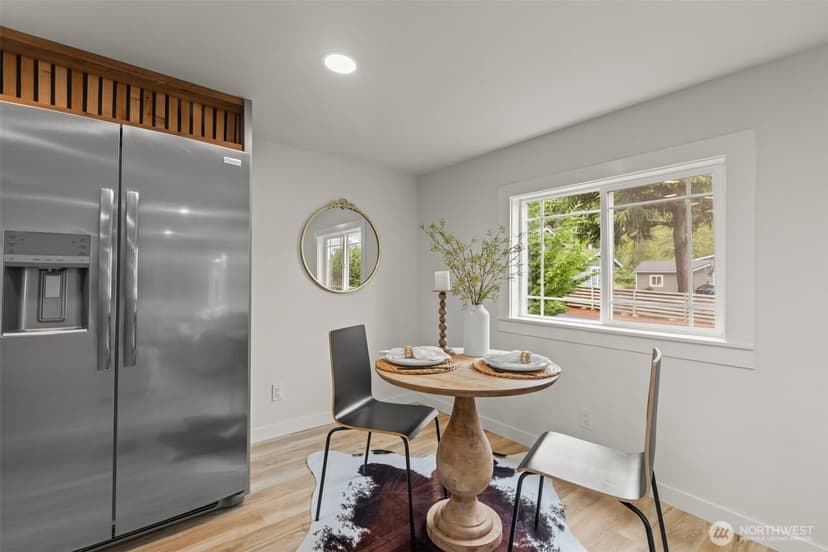Property photo for 6633 S 118th Street, Seattle photo 7