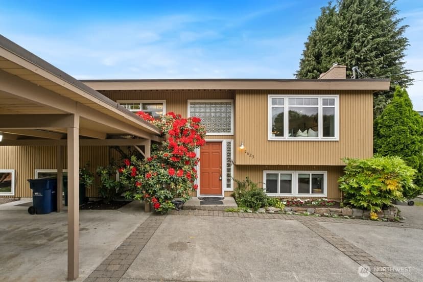 Property photo for 1623 2nd Street, Kirkland