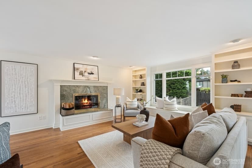 Property photo for 1623 2nd Street, Kirkland photo 4