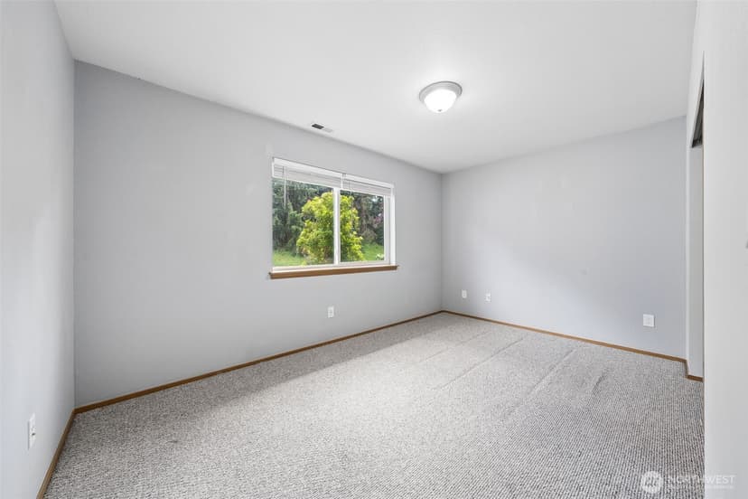 Property photo for 2111 22nd AVE SE, Puyallup photo 29