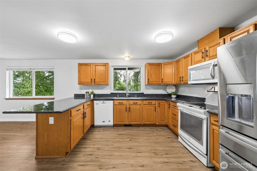 Property photo for 2111 22nd AVE SE, Puyallup photo 11