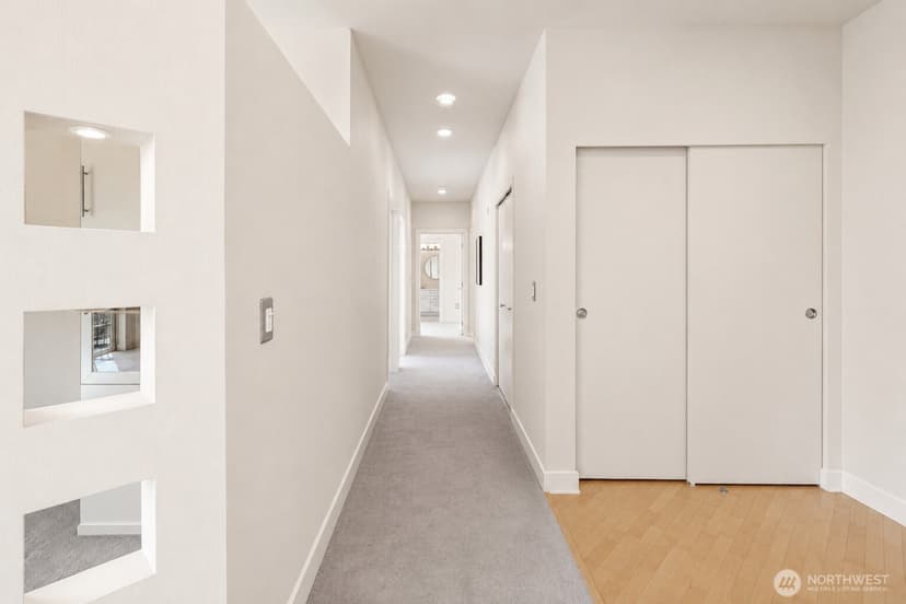 Property photo for 700 E Denny Way #603, Seattle photo 14