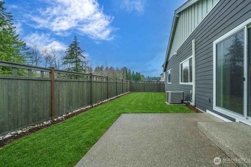 Property photo for 32709 Ash Avenue SE, Black Diamond photo 32