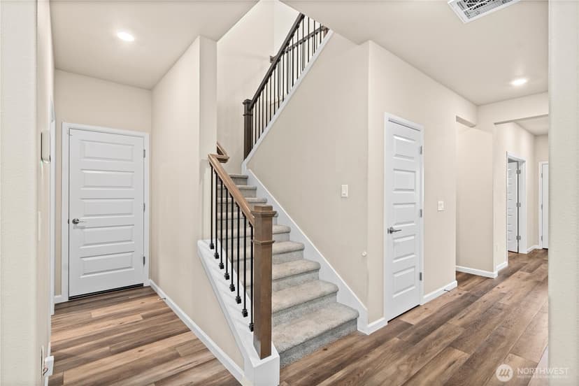 Property photo for 32709 Ash Avenue SE, Black Diamond photo 23