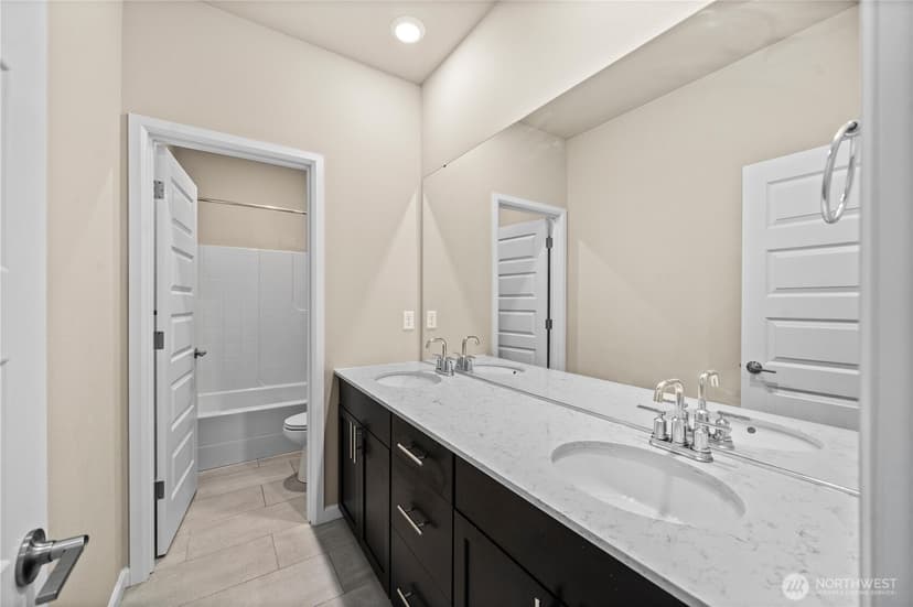 Property photo for 32709 Ash Avenue SE, Black Diamond photo 27