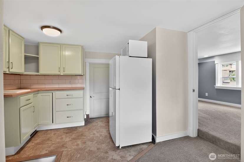 Property photo for 1016 49th Place SW, Everett photo 25