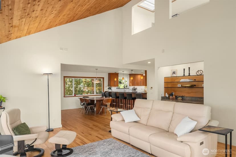 Property photo for 5021 E Mercer Way, Mercer Island photo 19