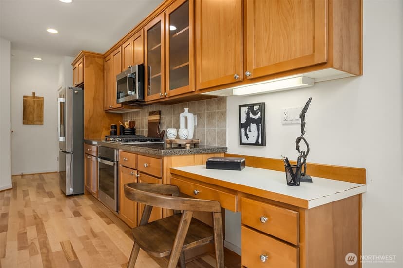 Property photo for 1906 Juneberry Court NE ##1906, Issaquah photo 7