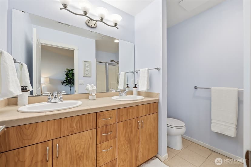 Property photo for 129 Cougar Ridge Rd NW #1404, Issaquah photo 16