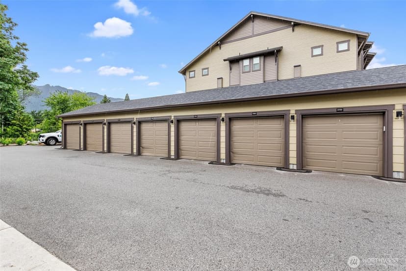 Property photo for 1845 SE 12th Place #H-204, North Bend photo 27
