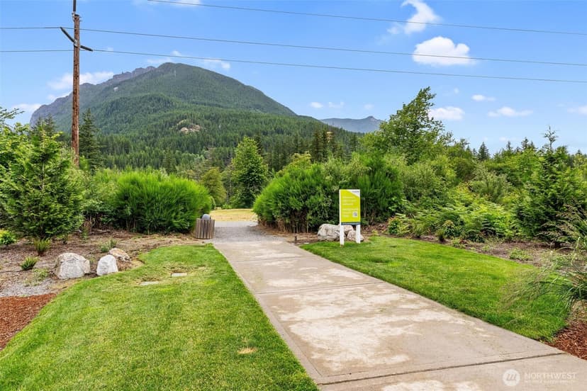 Property photo for 1845 SE 12th Place #H-204, North Bend photo 24