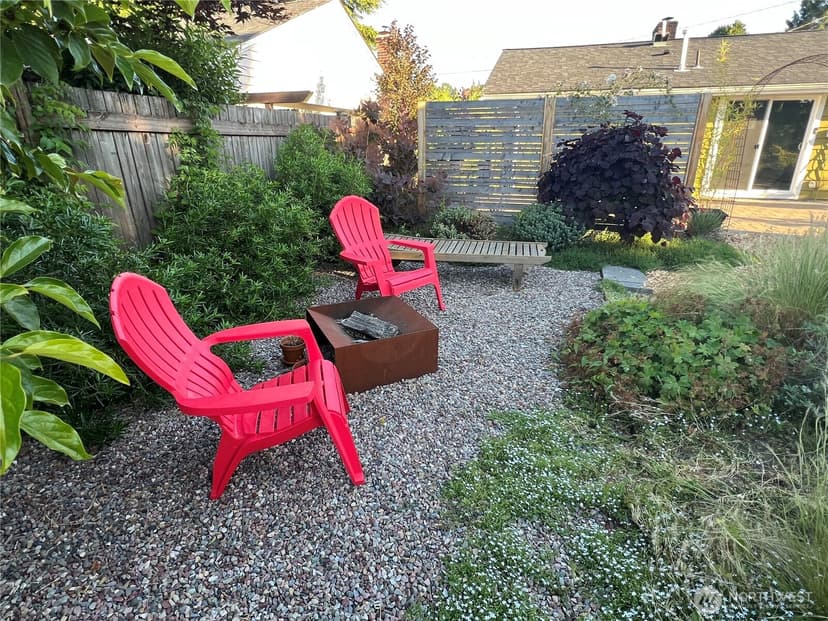 Property photo for 7650 S 113th Street, Seattle photo 20