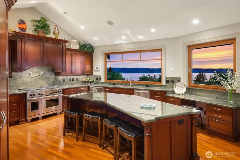 Property photo for 1443 Scurlock Lane, Mukilteo photo 15